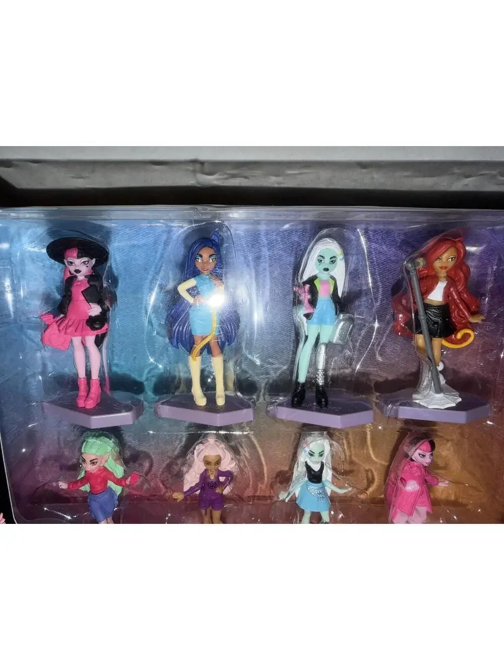 Monster High Mini Figures 8 Pack Collectible Character Dolls Playset Toy